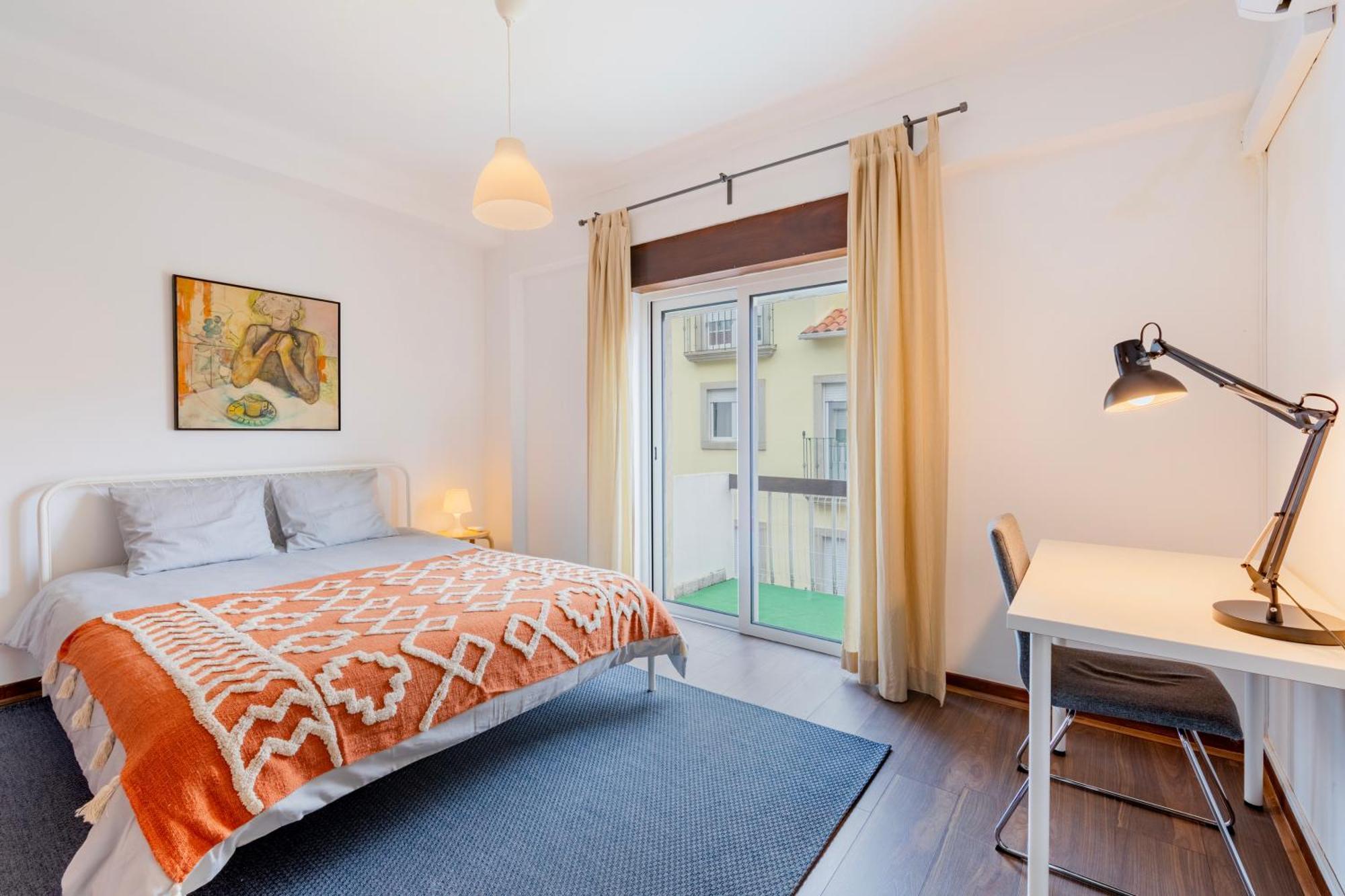 Cosy Remodeled Apartment In The City Center Fundão Dış mekan fotoğraf