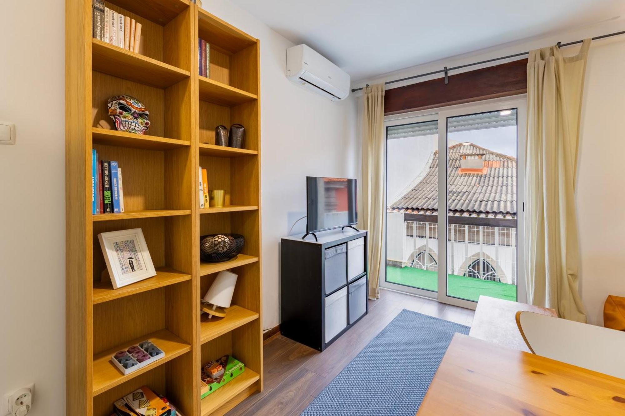 Cosy Remodeled Apartment In The City Center Fundão Dış mekan fotoğraf