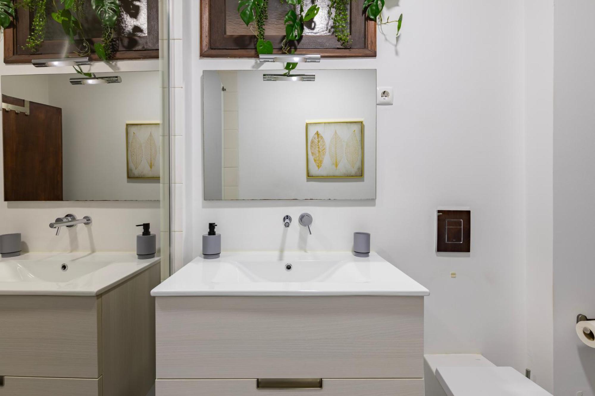 Cosy Remodeled Apartment In The City Center Fundão Dış mekan fotoğraf